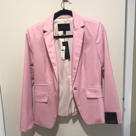 Banana Republic Jackets & Blazers - NWT Banana Republic Blazer
